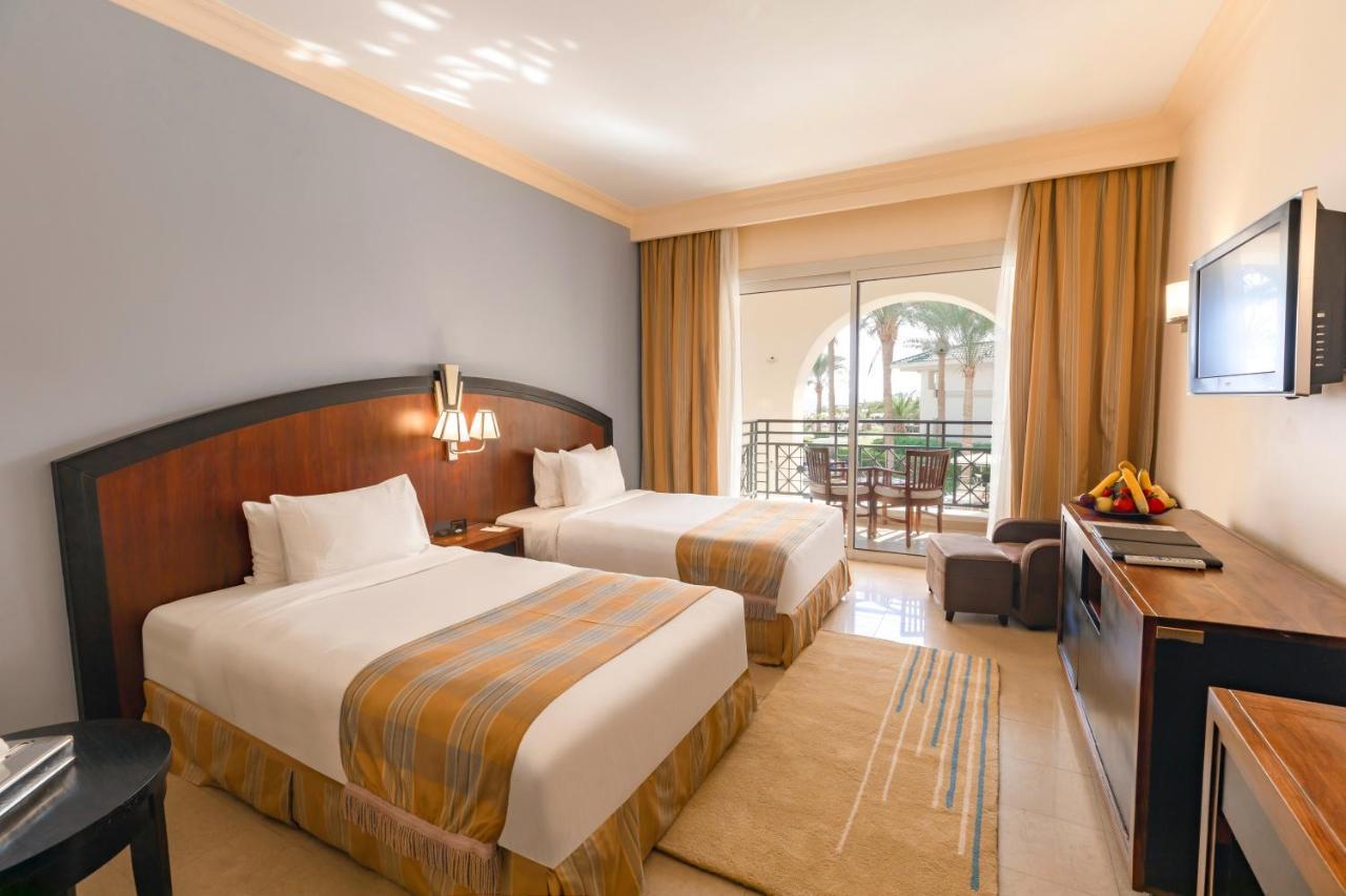 Stella Di Mare Beach Hotel&Spa Sharm el Sheikh Esterno foto A room at the Hilton Sharm El Sheikh