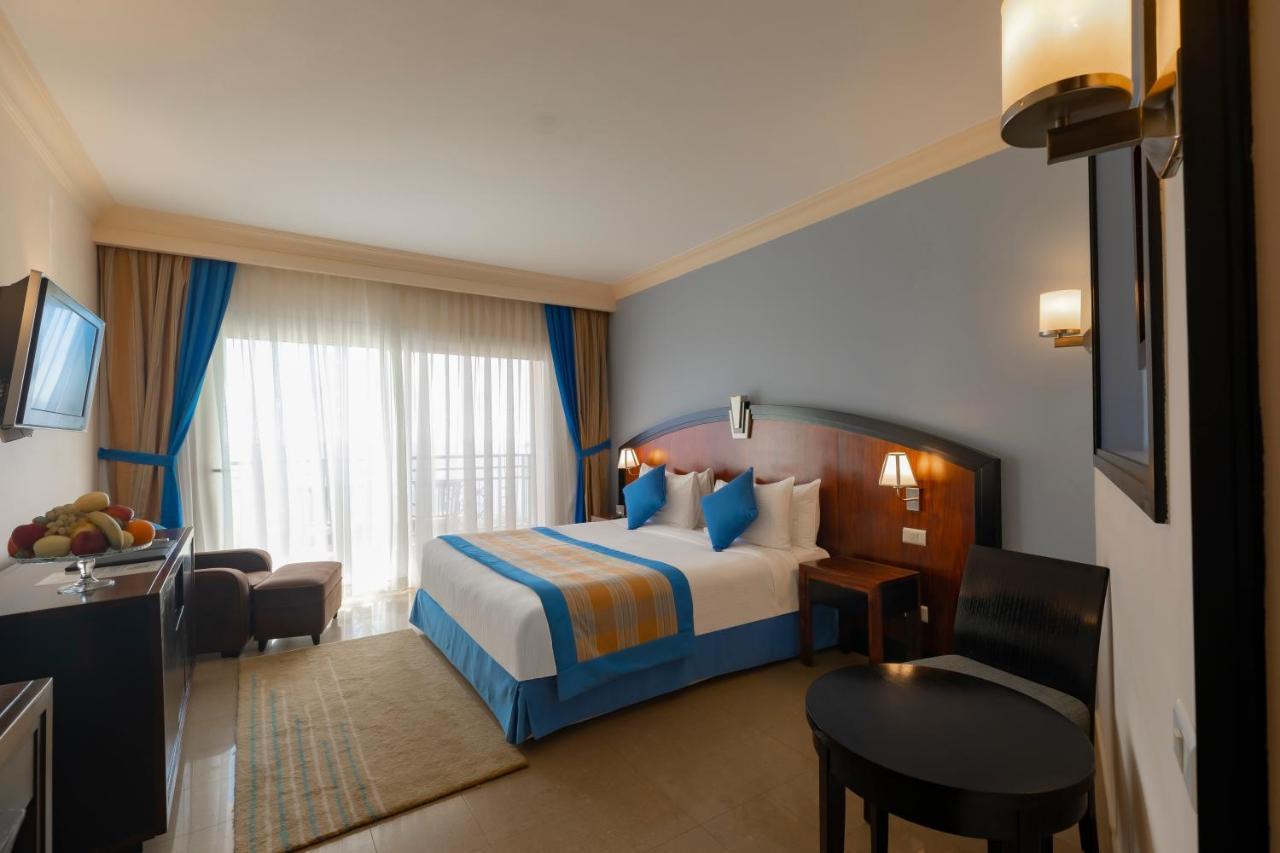 Stella Di Mare Beach Hotel&Spa Sharm el Sheikh Esterno foto A room at the hotel