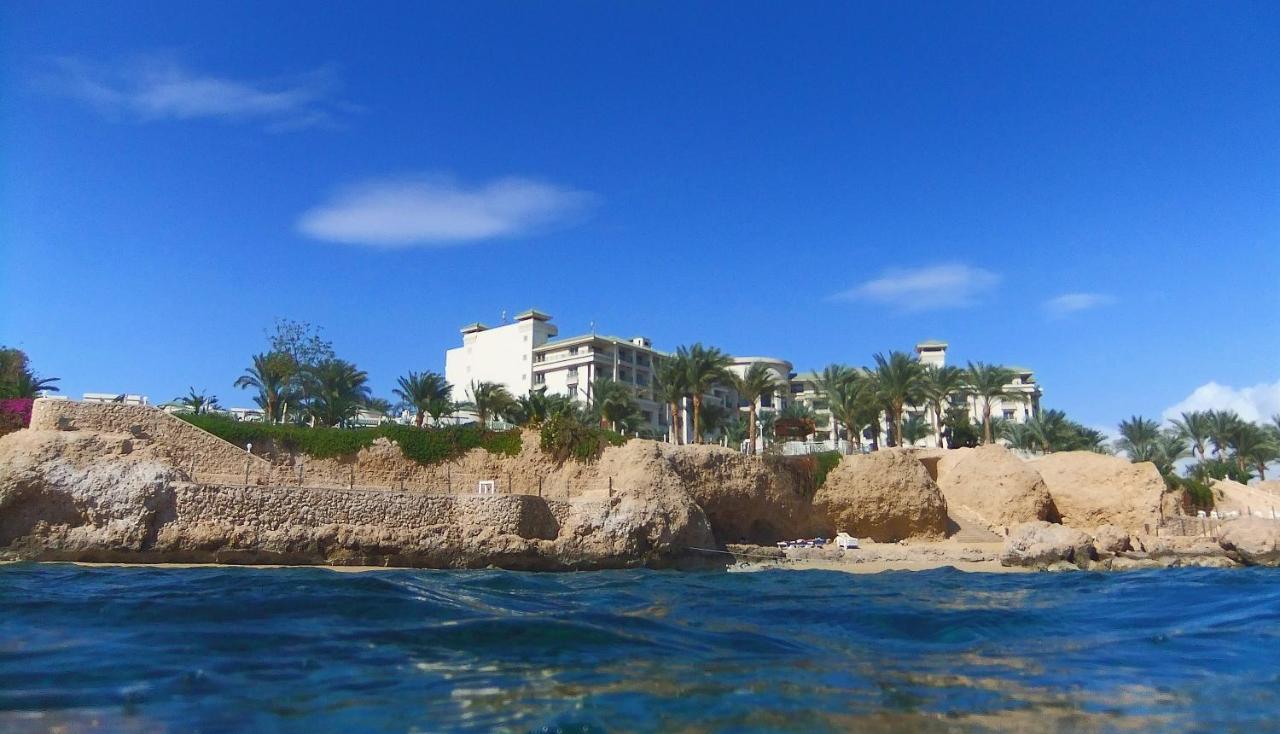 Stella Di Mare Beach Hotel&Spa Sharm el Sheikh Esterno foto View of the resort from the sea