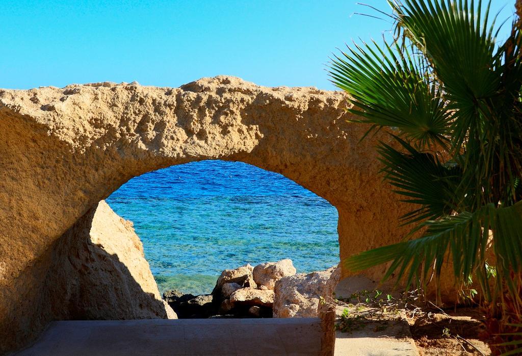 Stella Di Mare Beach Hotel&Spa Sharm el Sheikh Esterno foto The Roman bridge of Almuñécar