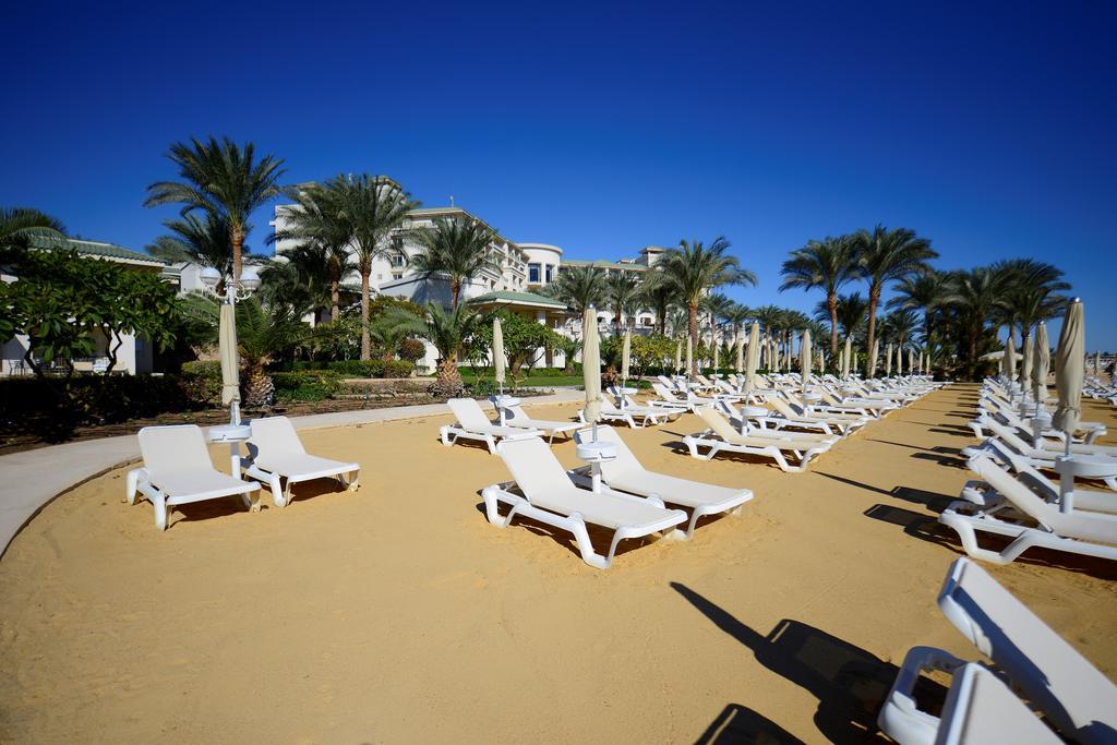 Stella Di Mare Beach Hotel&Spa Sharm el Sheikh Esterno foto The beach at the Hilton Sharm El Sheikh Resort