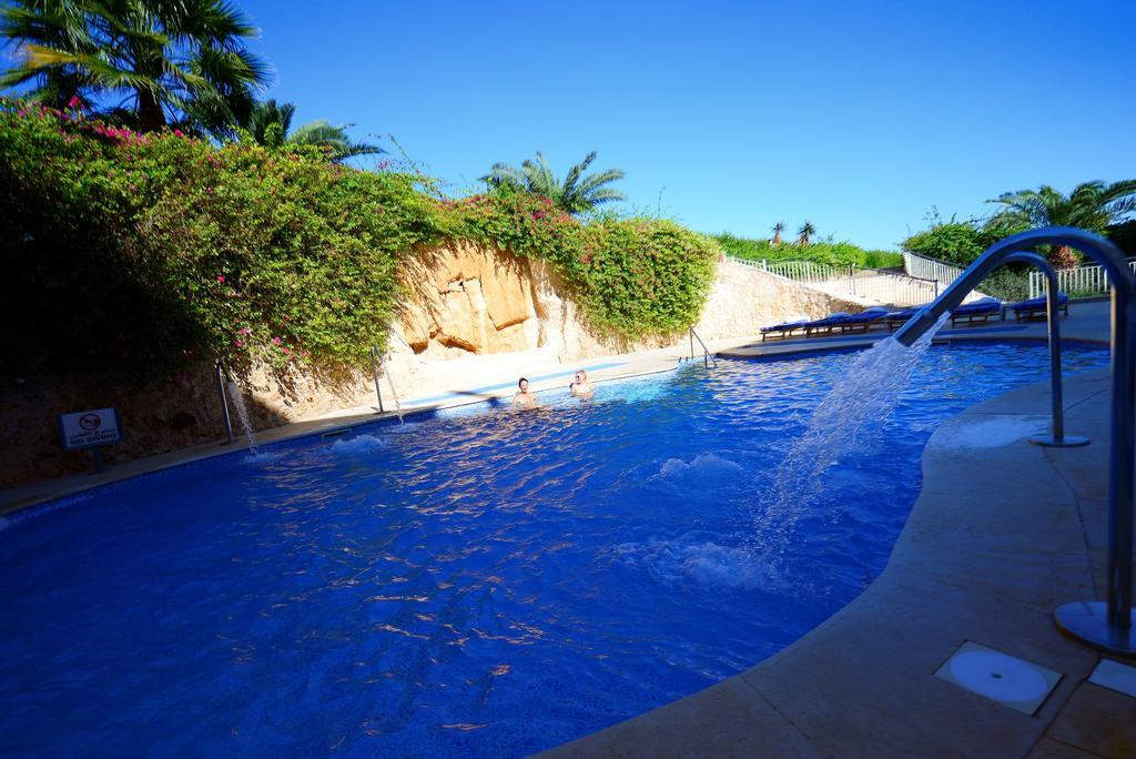 Stella Di Mare Beach Hotel&Spa Sharm el Sheikh Esterno foto The swimming pool at the hotel