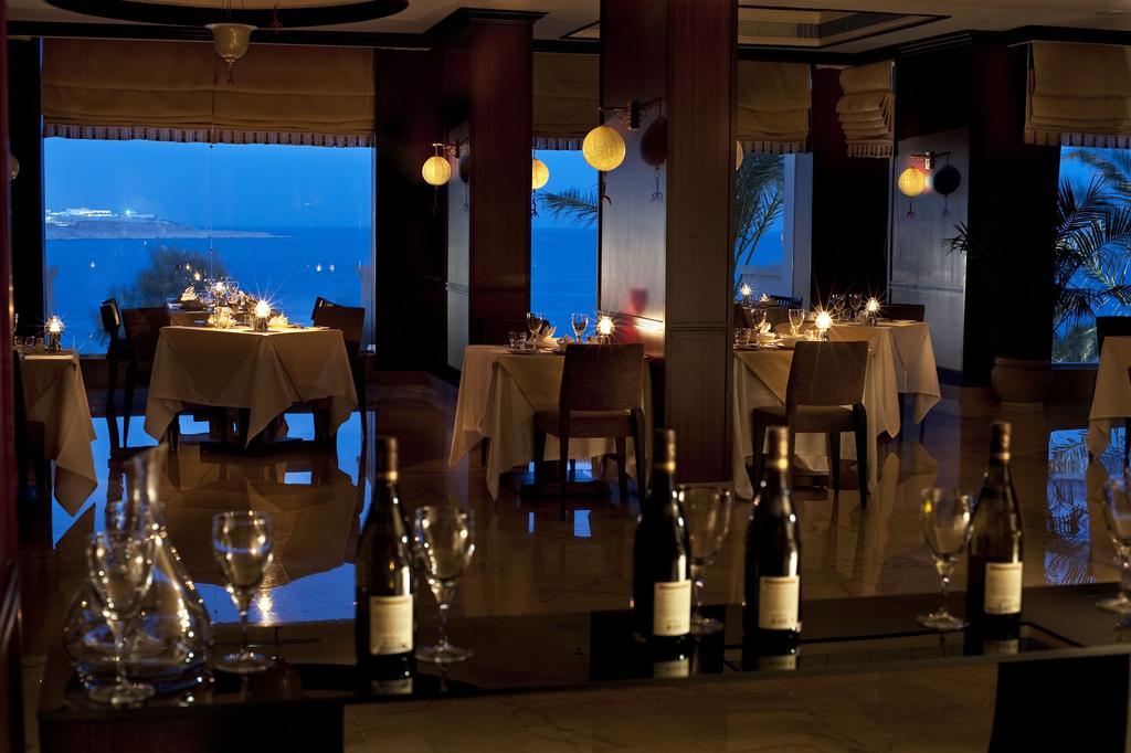 Stella Di Mare Beach Hotel&Spa Sharm el Sheikh Esterno foto The restaurant at the hotel